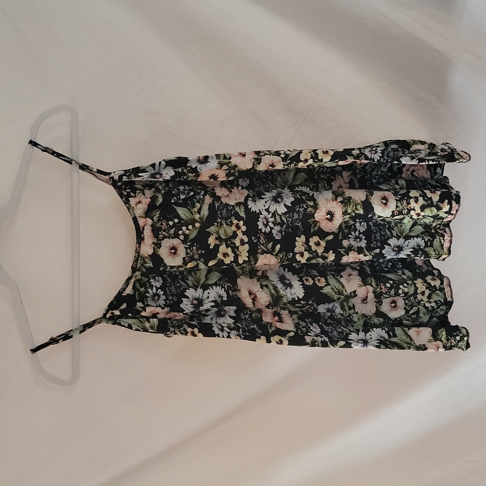 Floral, Sleeveless Top